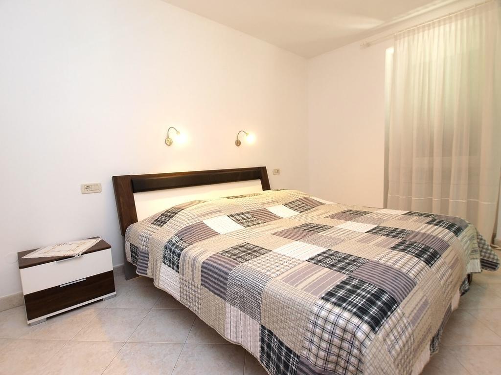 Apartments Milan 1457 Rovinj Bagian luar foto